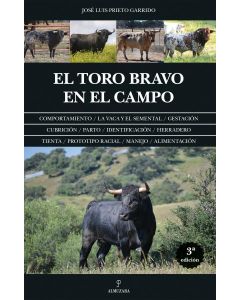 El toro bravo en el campo